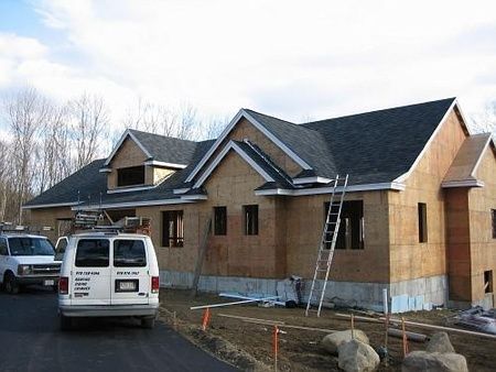 Shingle roof contractor in Billerica, MA